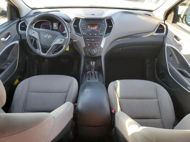 2016 HYUNDAI SANTA FE SE  