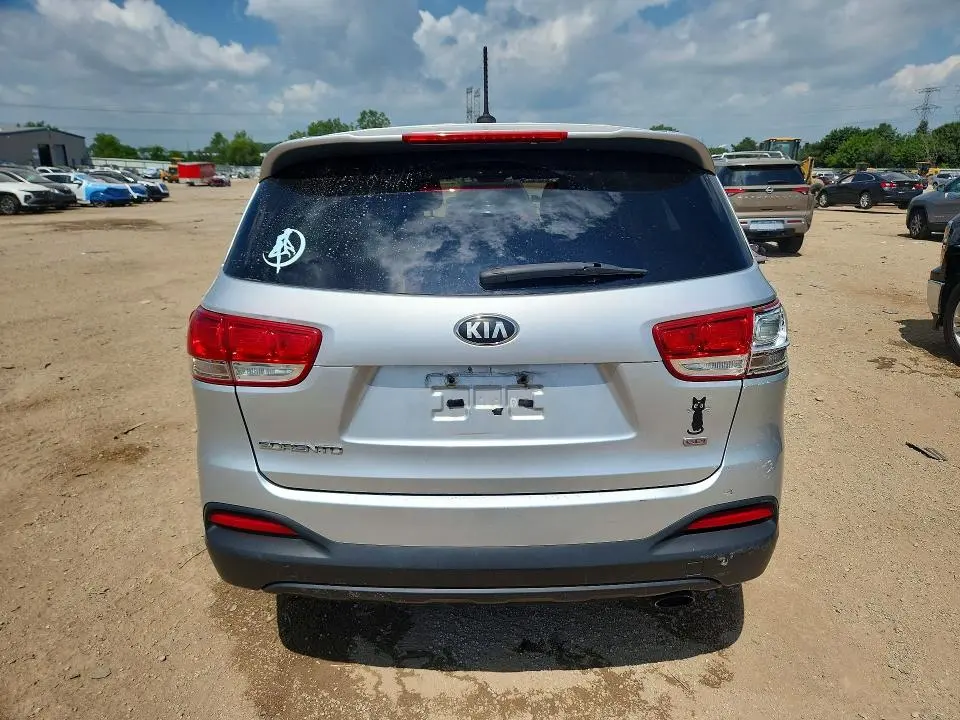 2016 KIA SORENTO L  