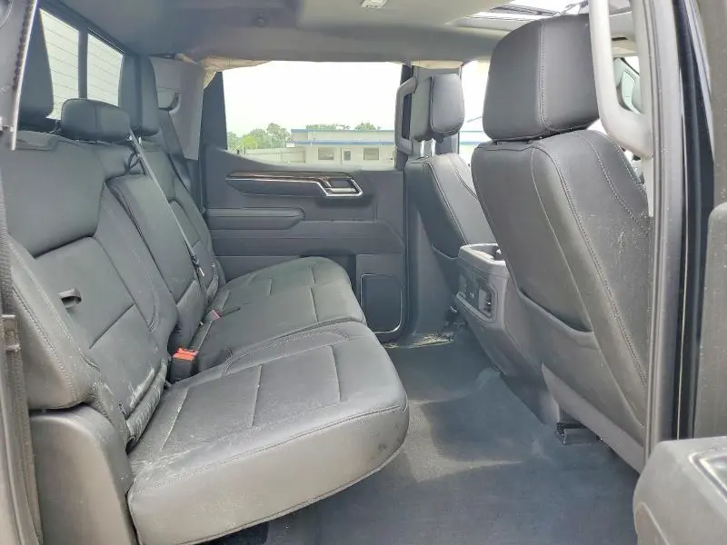 2026 CHEVROLET SILVERADO   