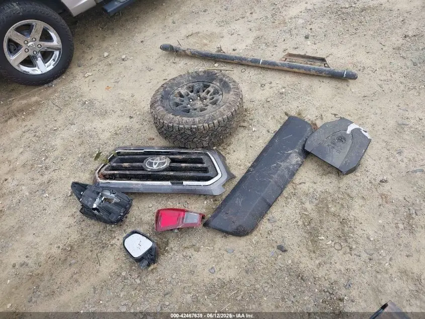 2023 TOYOTA TACOMA SR5 V6