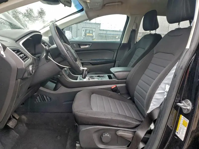 2021 FORD EDGE SE  