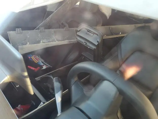 2020 TESLA MODEL Y