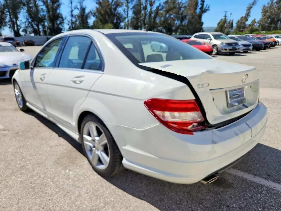 2010 MERCEDES-BENZ C 300  