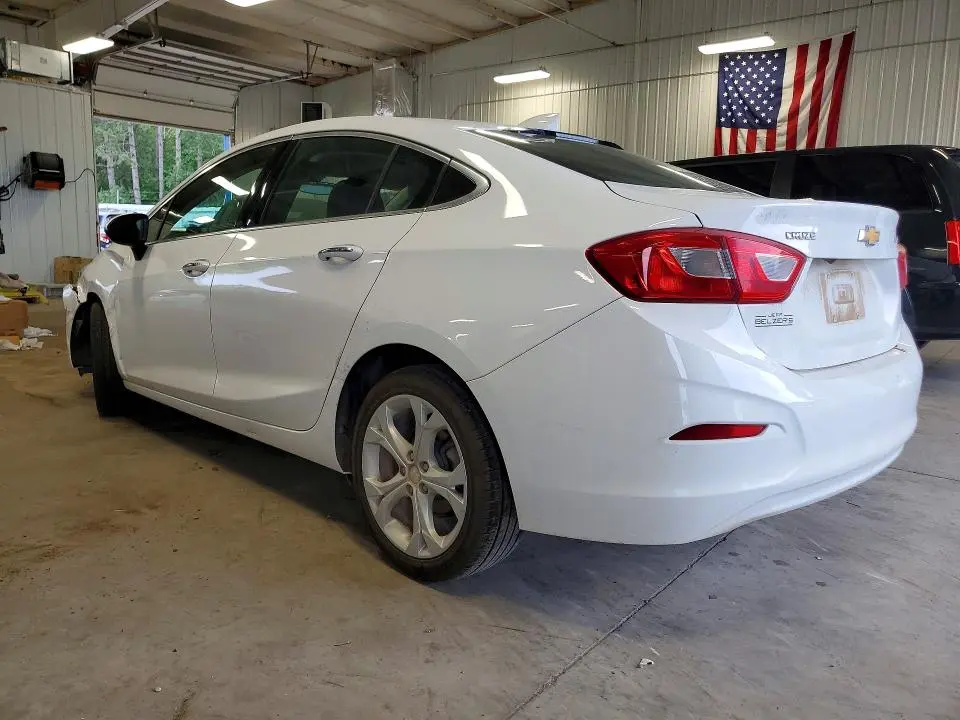 2018 CHEVROLET CRUZE PREMIER  