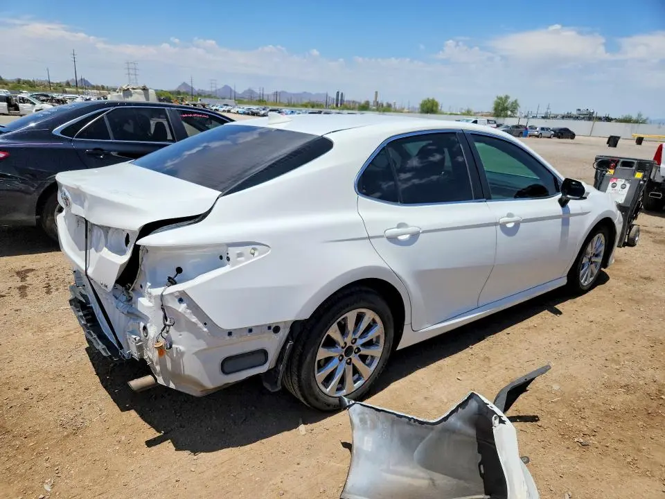 2019 TOYOTA CAMRY LE  
