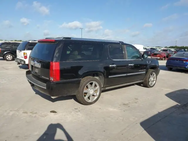 2010 CADILLAC ESCALADE ESV PREMIUM  