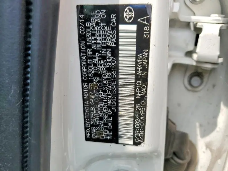 2014 TOYOTA PRIUS C TWO  