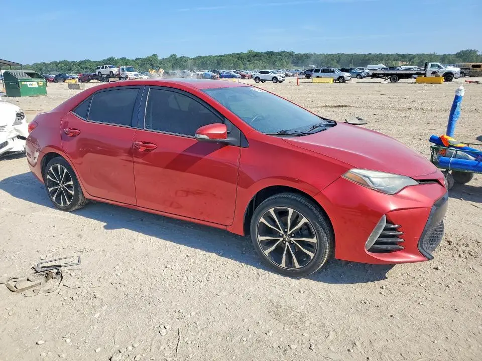 2017 TOYOTA COROLLA SE  