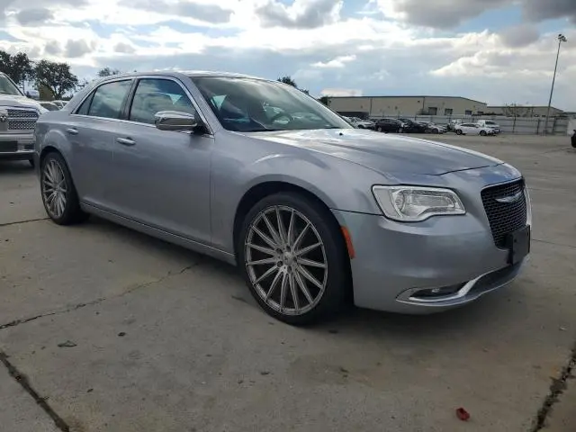 2016 CHRYSLER 300C   