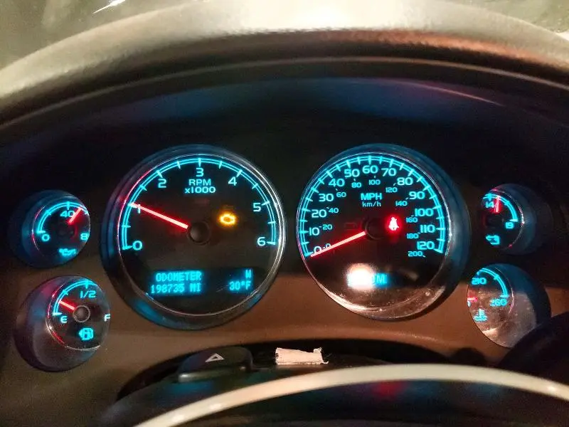 2010 CHEVROLET SUBURBAN K1500 LS  