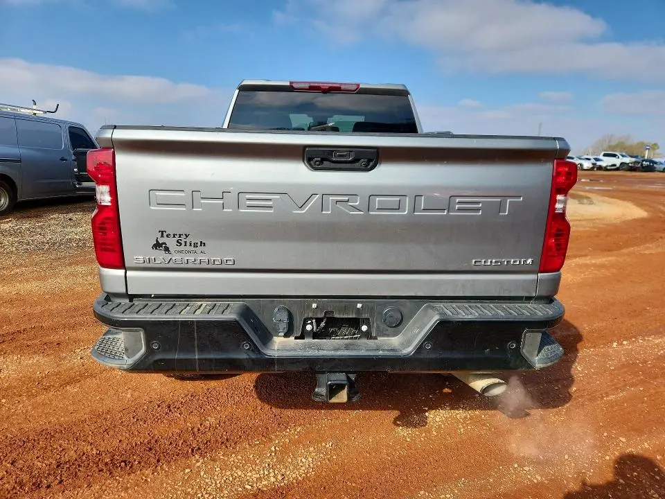 2024 CHEVROLET SILVERADO K2500 CUSTOM  