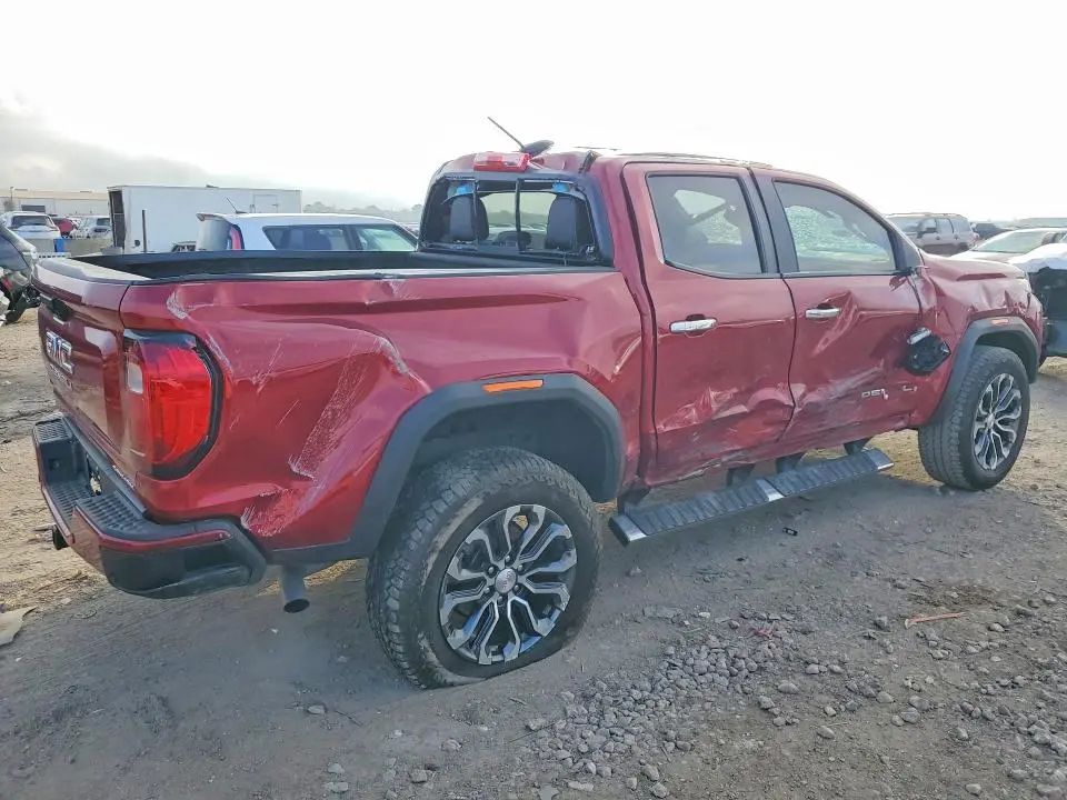 2024 GMC CANYON DENALI  