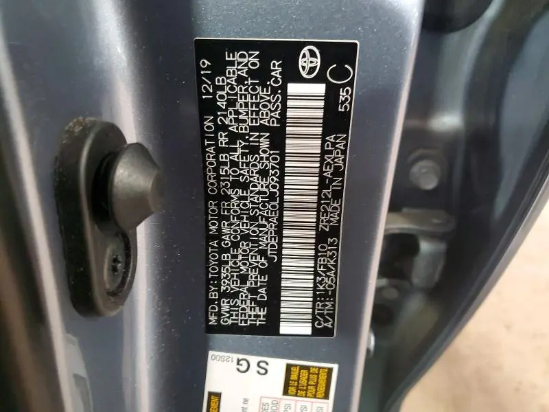 2020 TOYOTA COROLLA LE  