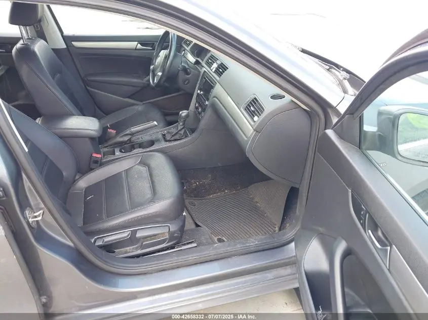 2015 VOLKSWAGEN PASSAT 1.8T LIMITED EDITION