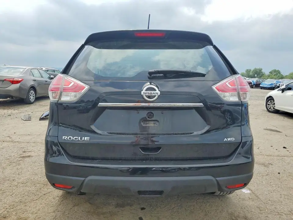 2015 NISSAN ROGUE S  