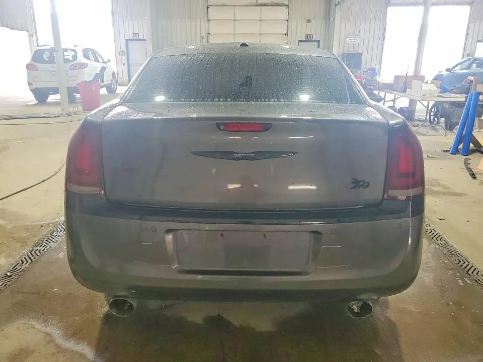 2014 CHRYSLER 300C   