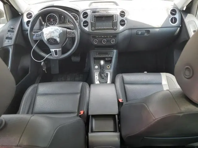 2016 VOLKSWAGEN TIGUAN S  
