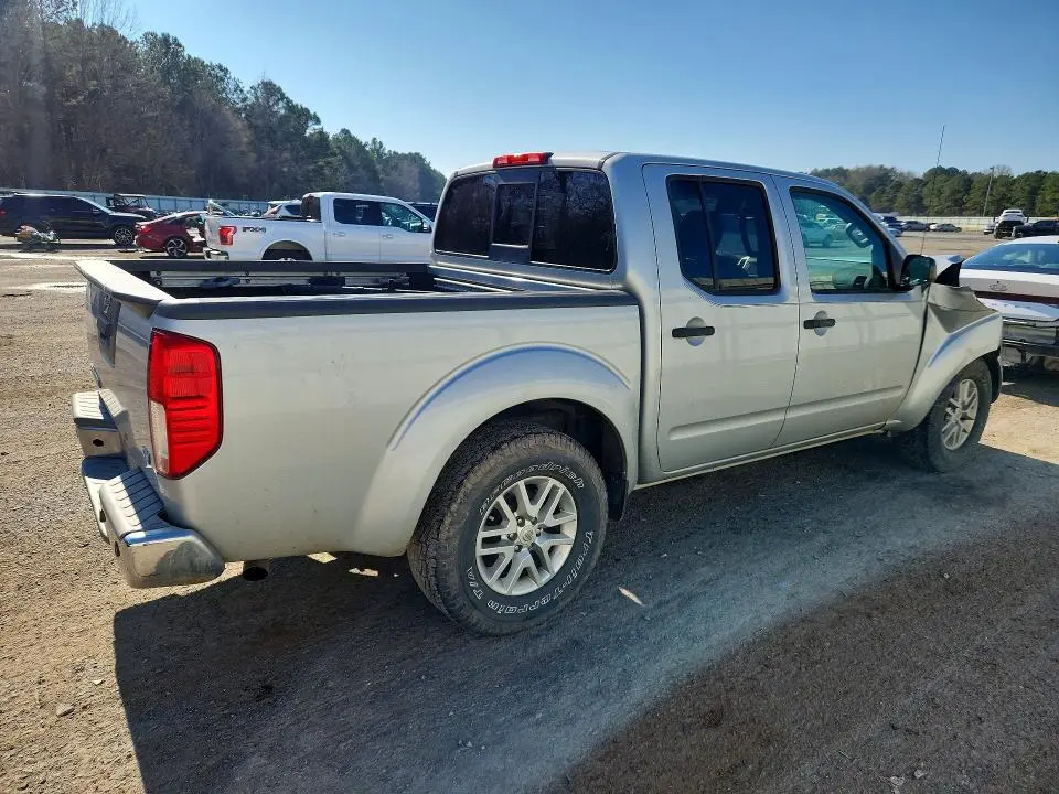 2016 NISSAN FRONTIER S  