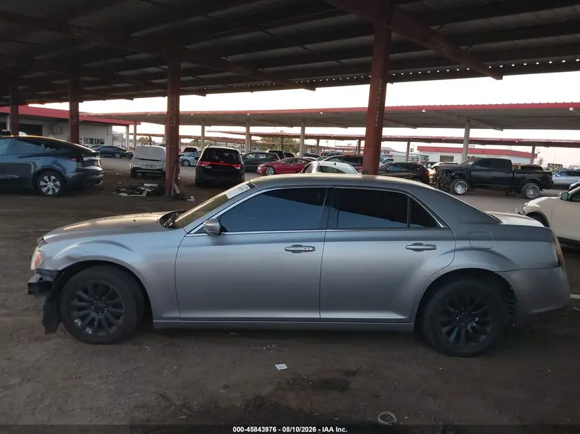 2013 CHRYSLER 300 MOTOWN