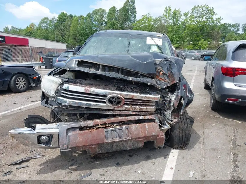 2016 TOYOTA TUNDRA SR5 4.6L V8