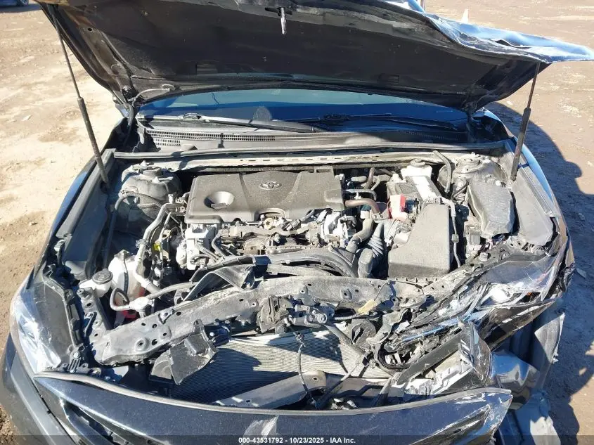 2020 TOYOTA CAMRY SE AWD