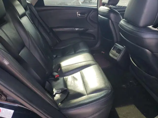 2018 TOYOTA AVALON XLE  