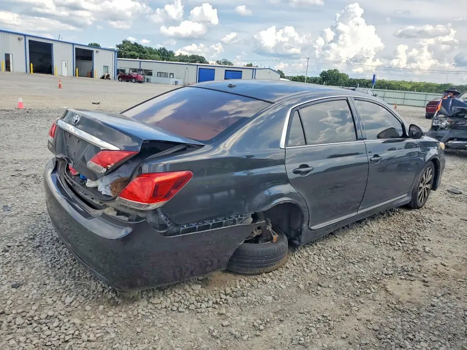 2011 TOYOTA AVALON BASE  