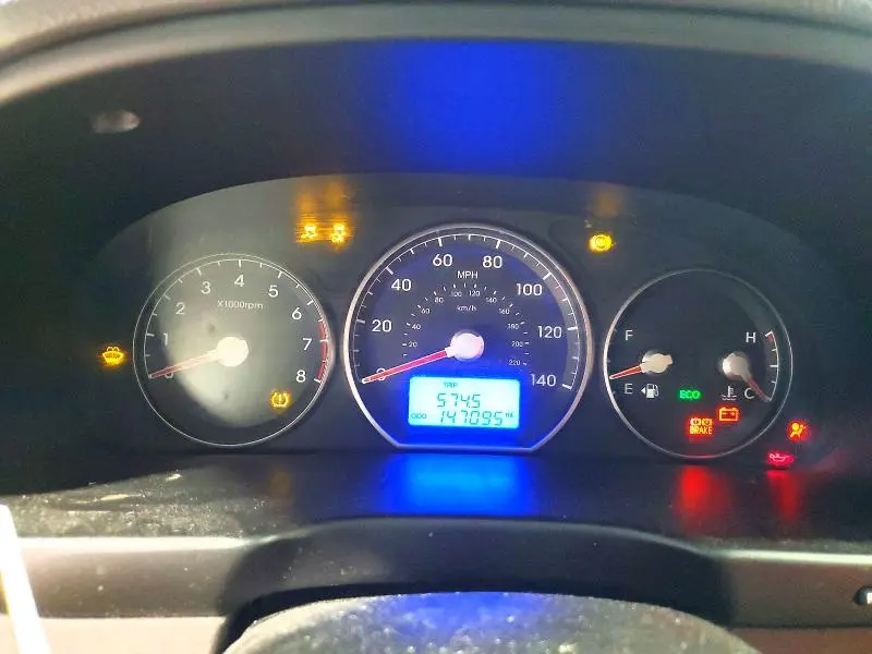 2010 HYUNDAI SANTA FE GLS  