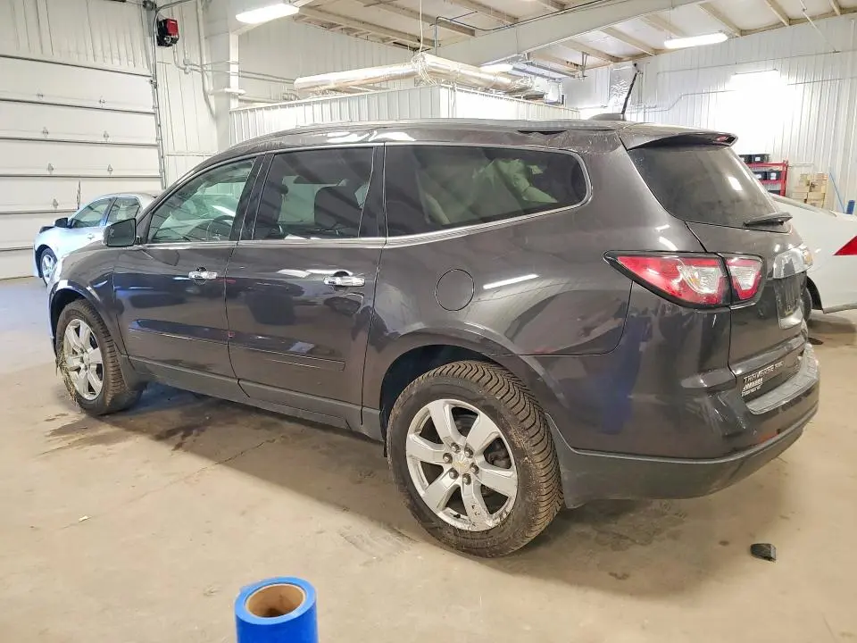 2017 CHEVROLET TRAVERSE LT  