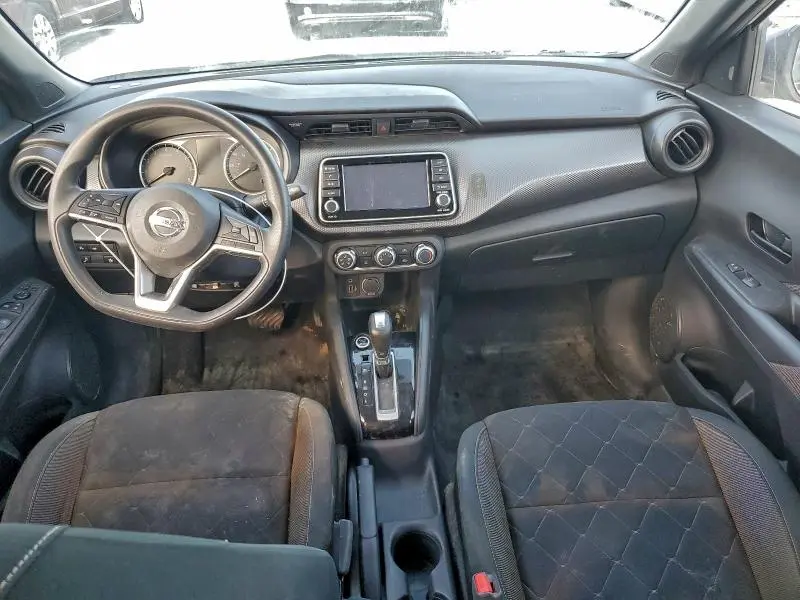 2020 NISSAN KICKS S  