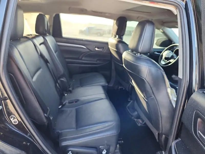 2019 TOYOTA HIGHLANDER LIMITED  