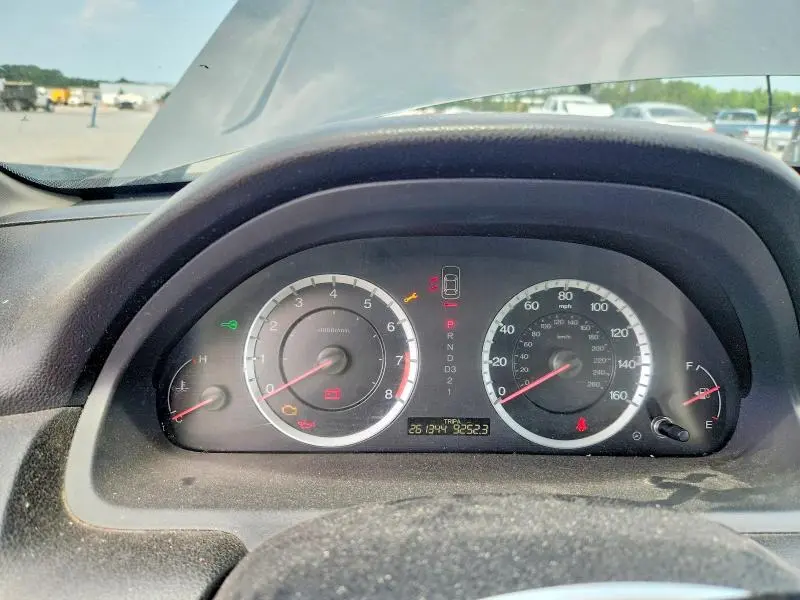 2011 HONDA ACCORD LXP  