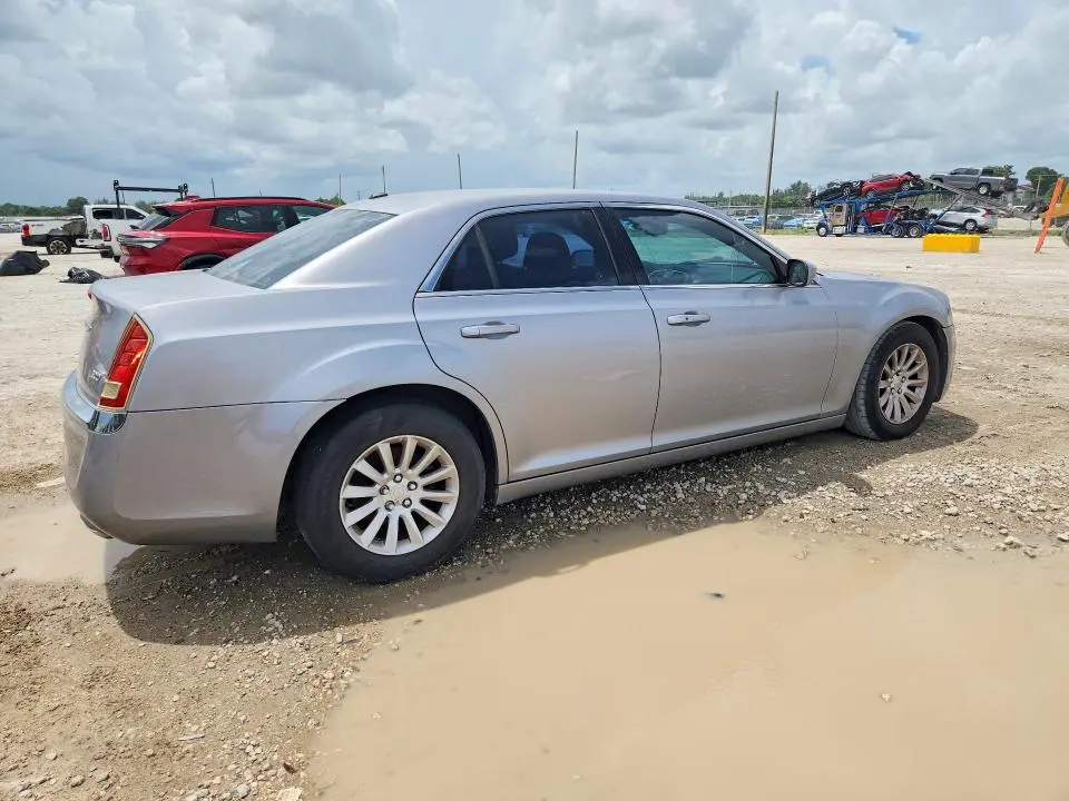 2014 CHRYSLER 300   