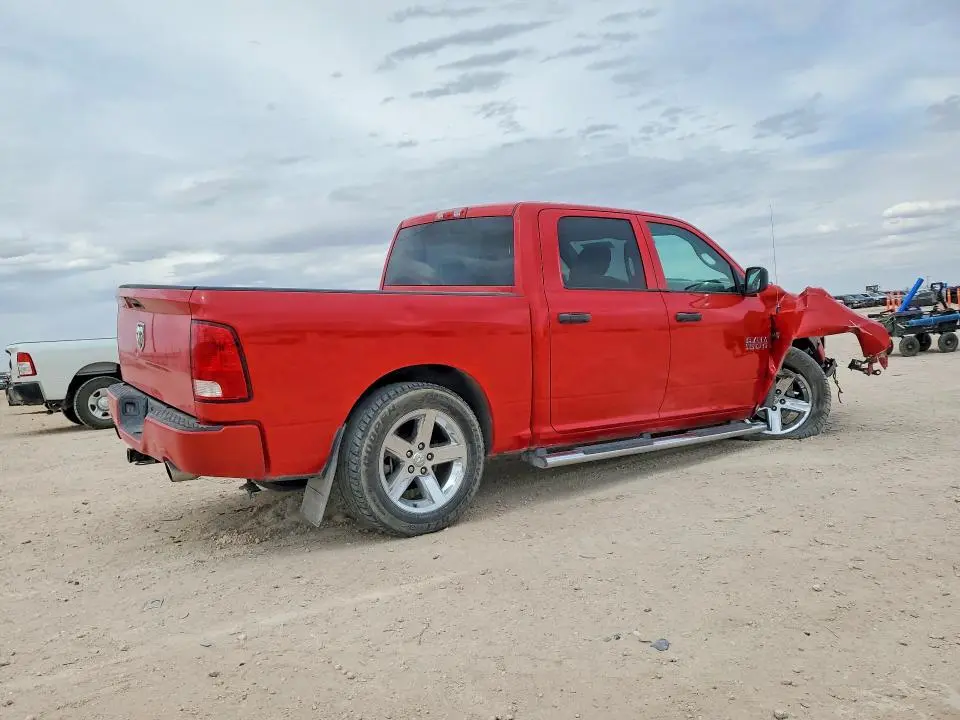 2016 RAM 1500 ST  