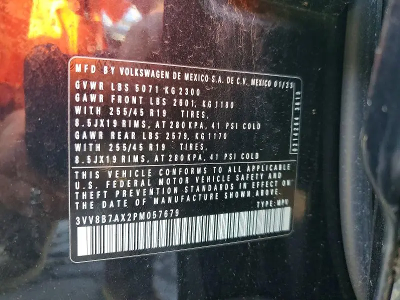 2023 VOLKSWAGEN TIGUAN SE R-LINE BLACK  