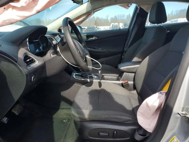 2017 CHEVROLET CRUZE LT  