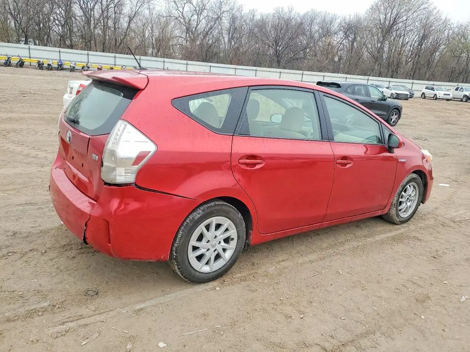 2012 TOYOTA PRIUS V TWO  