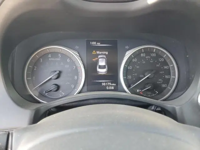 2018 INFINITI Q50 LUXE  