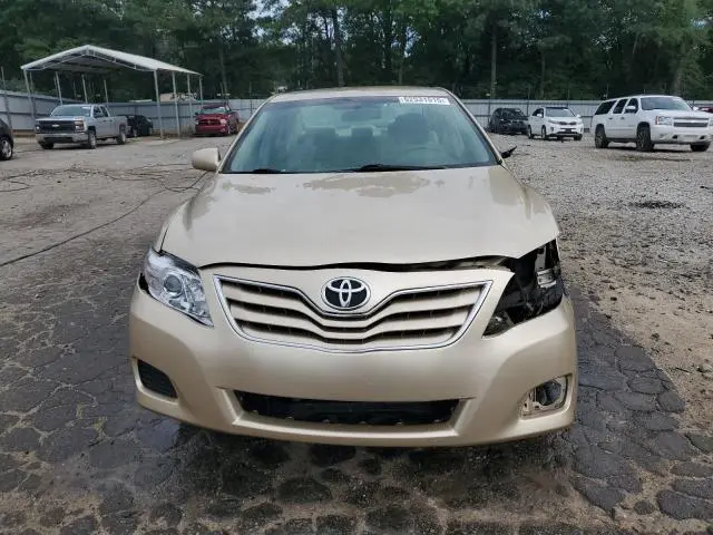 2011 TOYOTA CAMRY BASE  