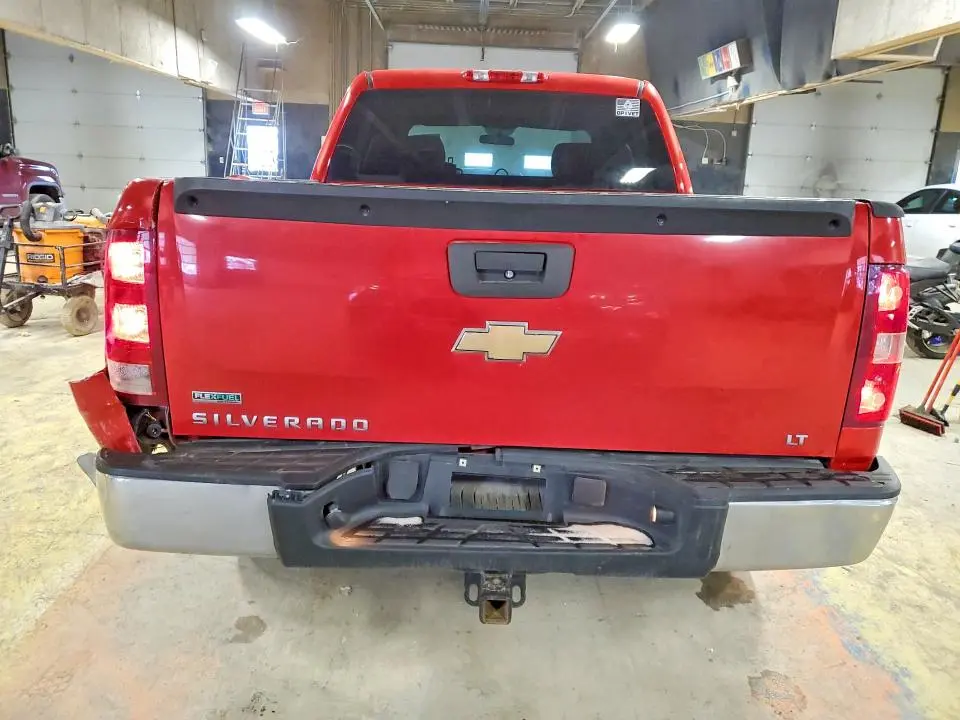 2011 CHEVROLET SILVERADO K1500 LT  