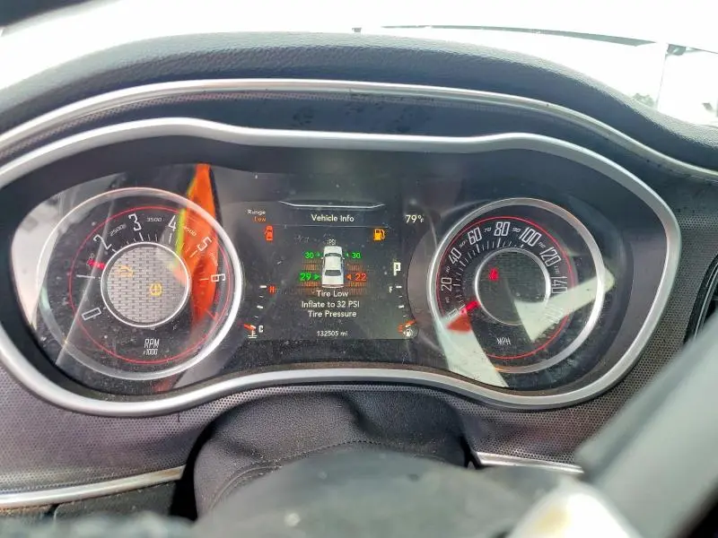 2016 DODGE CHALLENGER SXT  