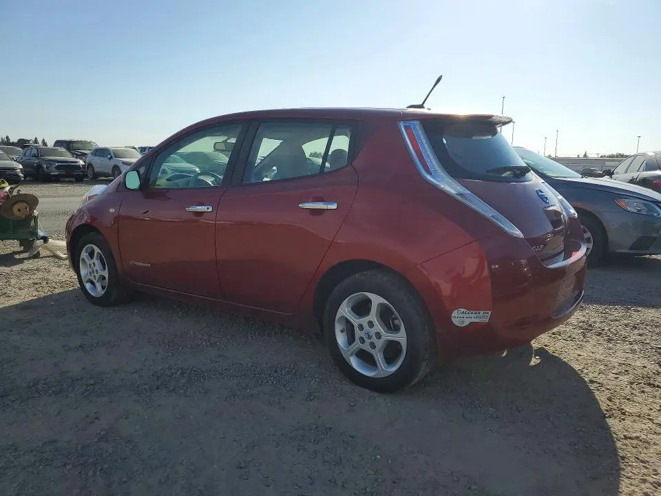 2012 NISSAN LEAF SV  