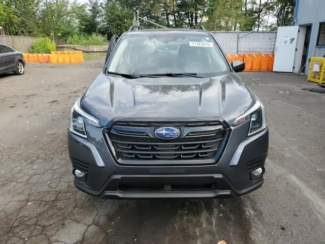 2023 SUBARU FORESTER PREMIUM  