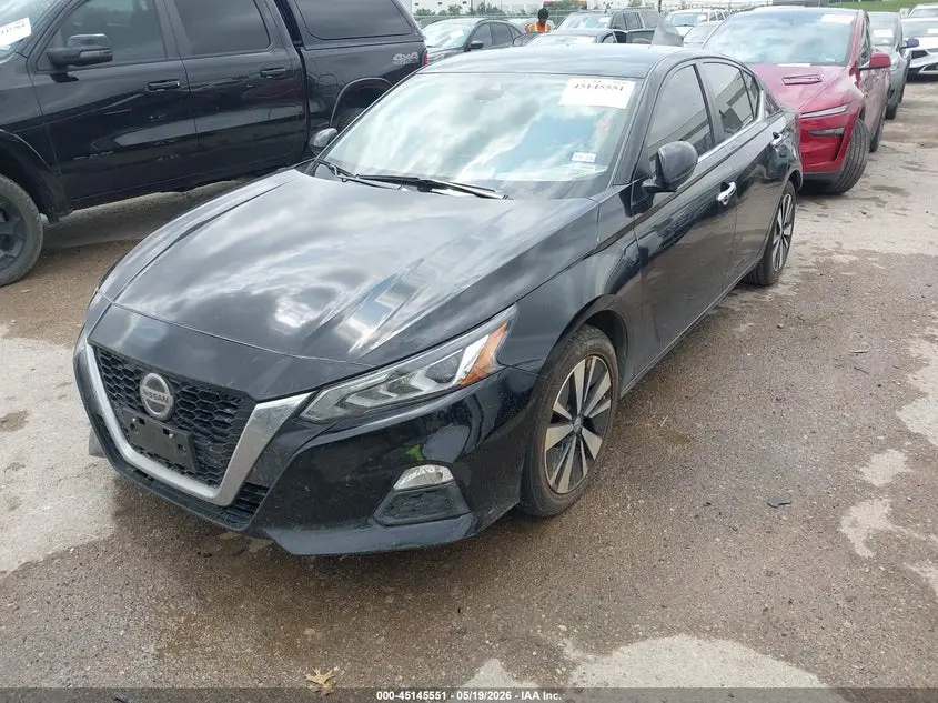2021 NISSAN ALTIMA SV FWD