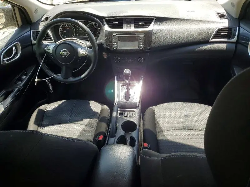 2016 NISSAN SENTRA SR  