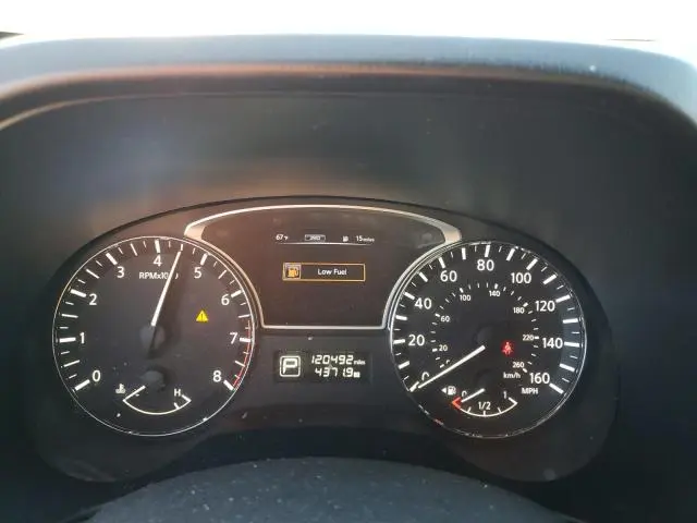 2015 NISSAN PATHFINDER SV  