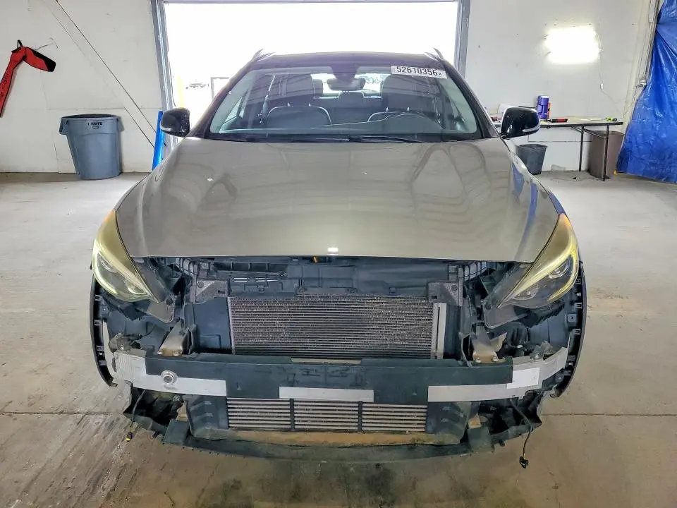 2017 INFINITI QX30 PREMIUM  