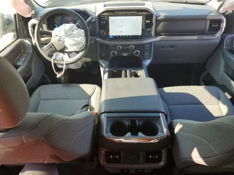 2024 FORD F150 XLT  