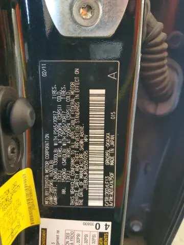 2011 TOYOTA 4RUNNER SR5  