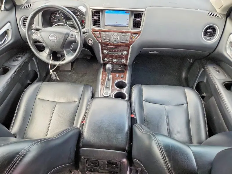 2014 NISSAN PATHFINDER SL  